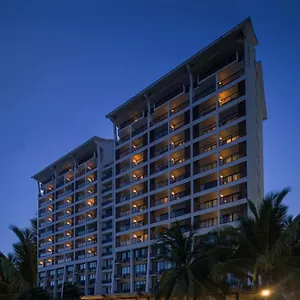Ramada Plaza By Wyndham Bay Sanya